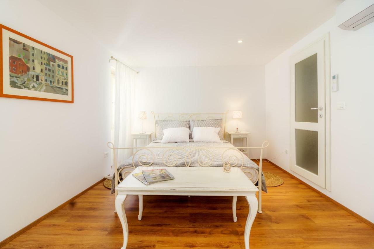 Felix Apartment Ровинь Экстерьер фото
